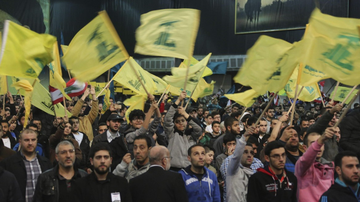 sostenitori di Hezbollah