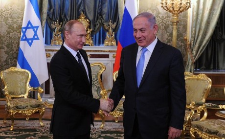 Valdimir Putin e Beniamin Netanyahu durante la visita di quest'ultimo in Russia