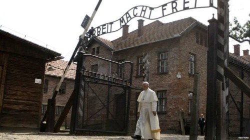 papa-francesco-auschwitz