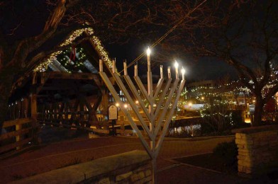 menorah-day-2