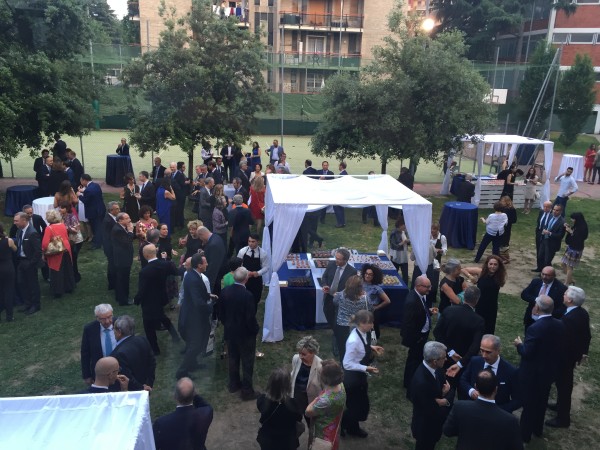 Cena, Gala, Fondazione Scuola