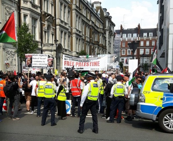 La manifestazione anti-Israele a Londra durante l'Al Quds Day 2017