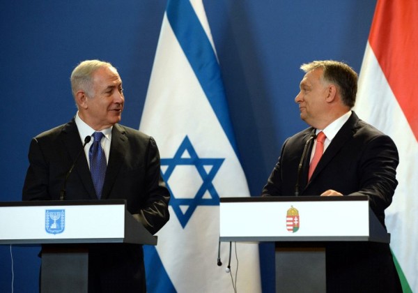 Il premier israeliano Bibi Netanyahu e quello ungherese Viktor Orban