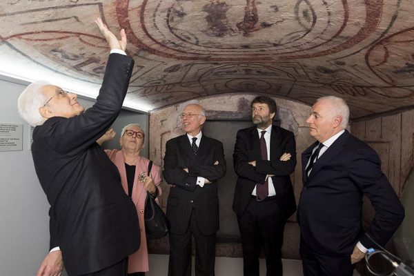 Il presidente Sergio Mattarella, il ministro Dario Franceschini e altre autorità all'inaugurazione del Meis il 13 dicembre a Ferrara