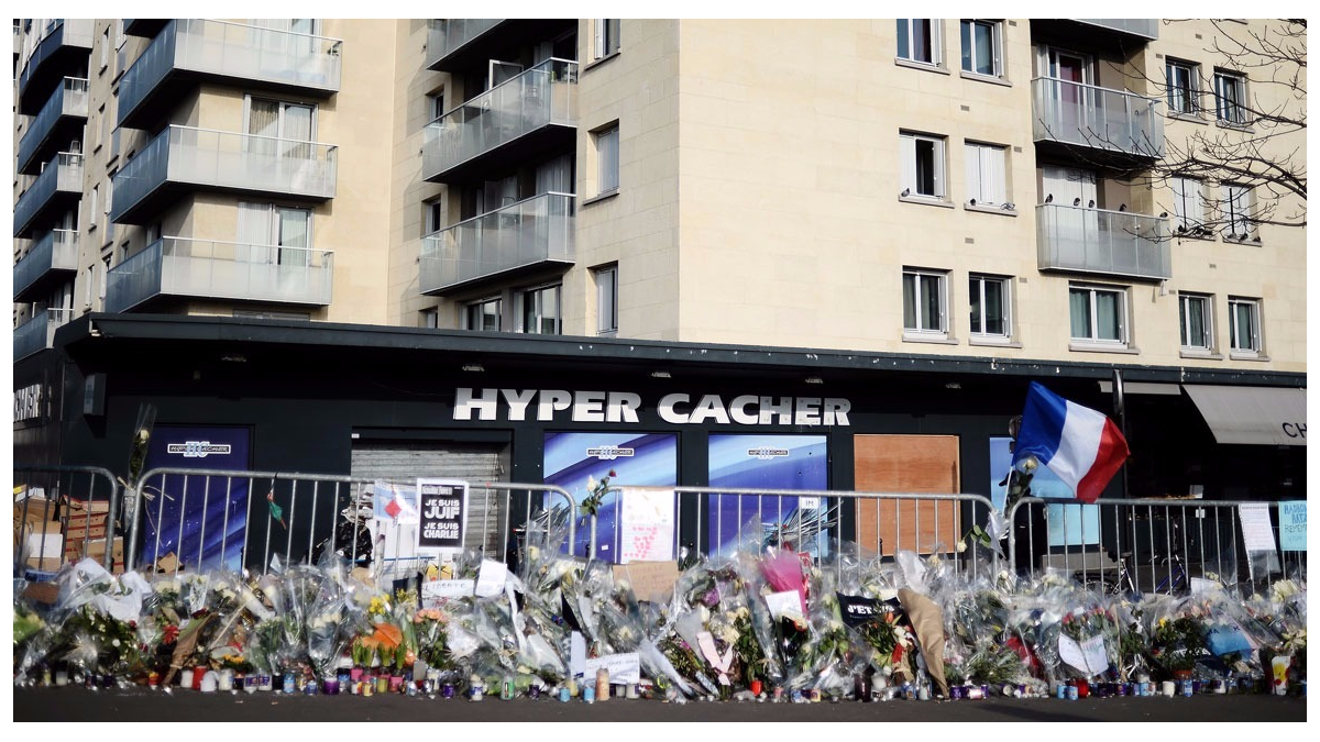 Il supermercato Hyper Cacher oggetto di un attentato nel gennaio 2015
