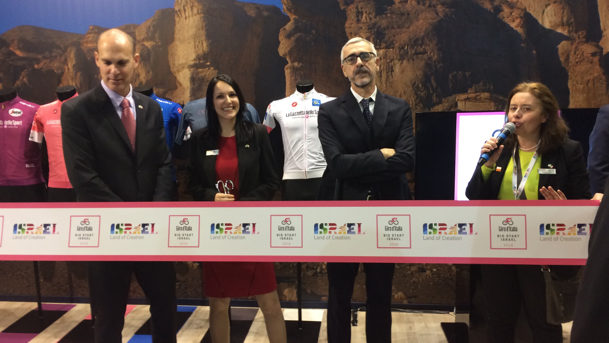 I rappresentati ufficiali di israele edi Rcs Sport alla presentazione della prima tappa del Giro d'Italia da Gerusalemme