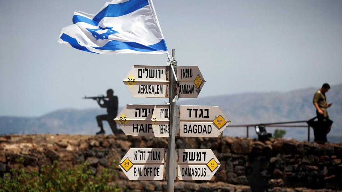 Truppe israeliane sulle alture del Golan