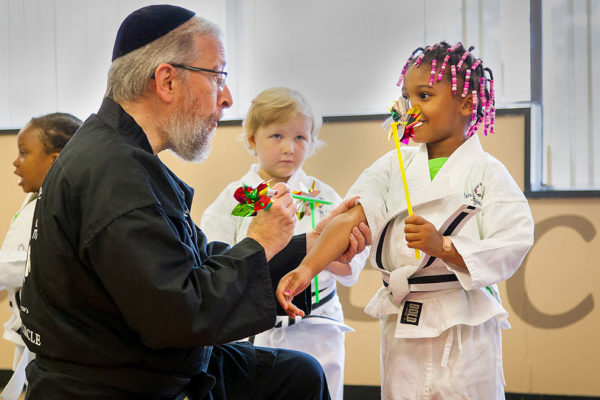 Rabbi G, fondatore di Kids Kicking Cancer