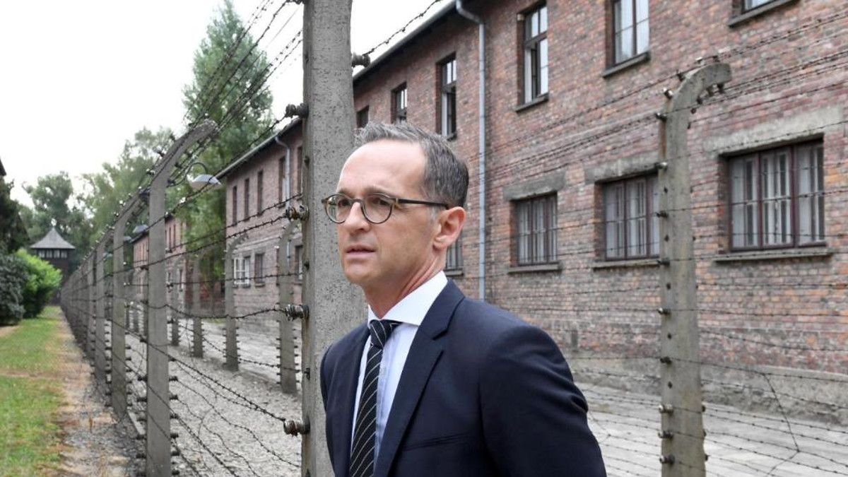 Il ministro degli esteri tedesco Heiko Maas in visita ad Auschwitz
