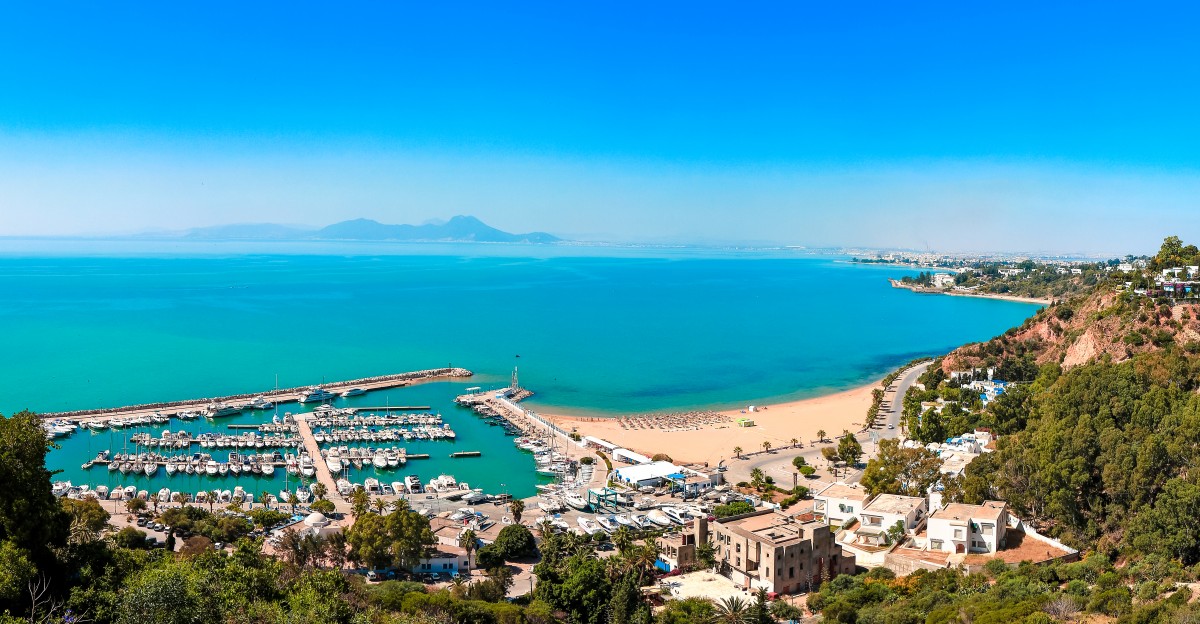 Uno scorcio di una costa in Tunisia