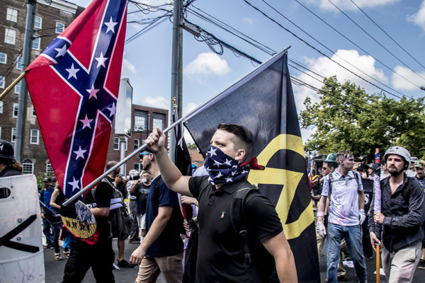 Suprematisti bianchi manifestano a Charlottesville