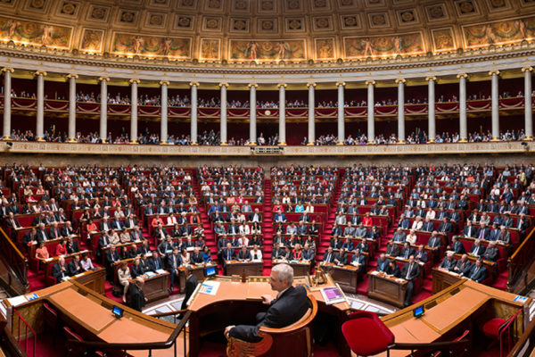 L'Assemblée nationale francese ha adottato la definizionbe dell'IHRA di antisemitismo