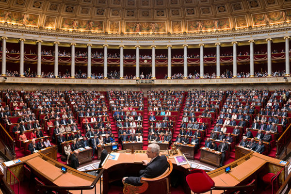 L'Assemblée nationale francese ha adottato la definizionbe dell'IHRA di antisemitismo