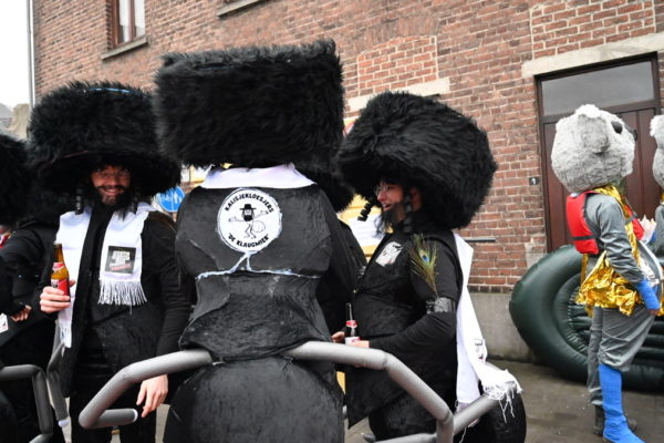 Ebrei come insetti al carnevale di Aalst in Belgio