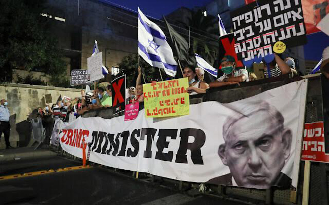 Proteste contro la gestione del governo Netanyahu della crisi da Covid-19