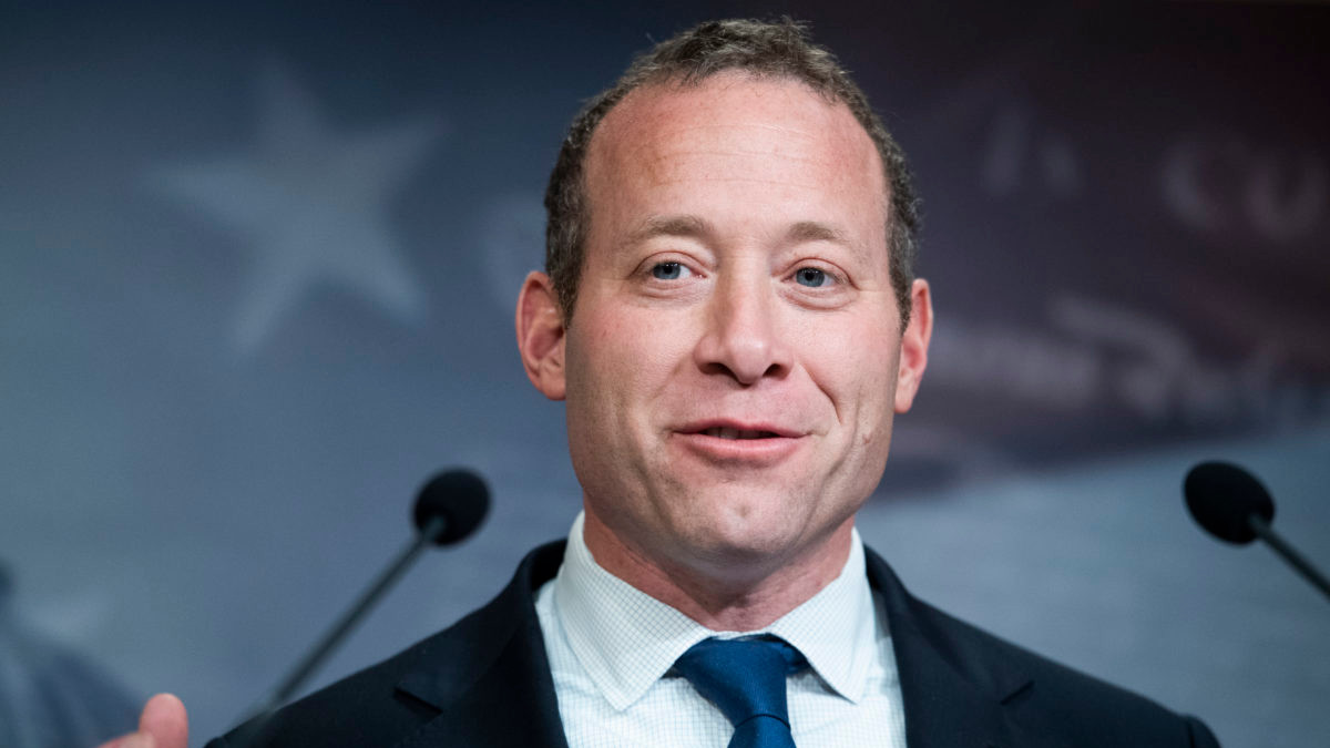 Josh Gottheimer ha proposto che gli usa diano a Israele la bomba antibunker