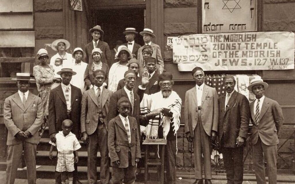 The Moorish Zionist Temple, Harlem (Photograph: James van der Zee, 1929)