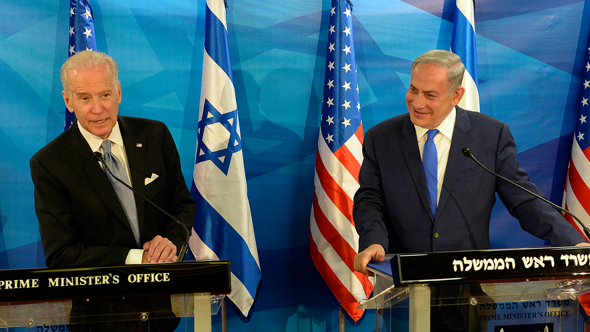 beniamin Netanyahu e Joe Biden nel marzo 2016, durante una visita del vicepresidente Usa in Israele