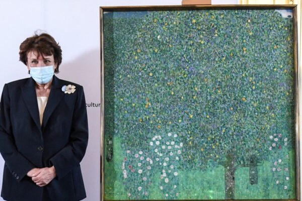 Il dipinto 'Il melo' di Gustav Klimt al Musée d'Orsay