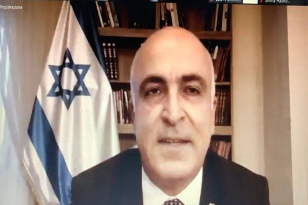 L'ambasciatore israeliano Dror Eydar