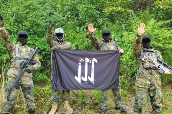 I militanti dell'organizzazione neonazista The Base