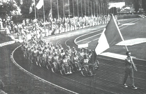 Gli atleti paralimpici alla prima edizione dei Giochi Paralimpici a Roma nel 1960