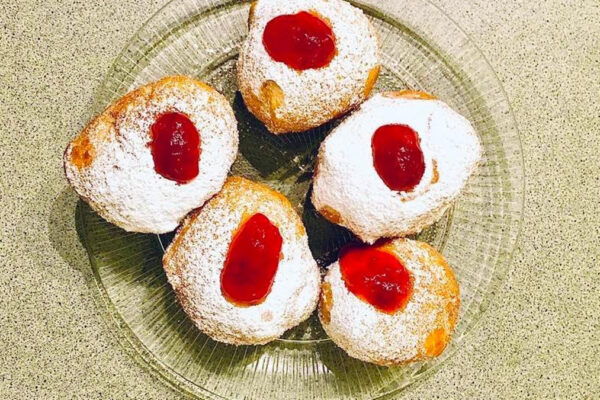 Sufganiyot integrali e vegan - (© Bet Magazine Mosaico, autore Michael Soncin)