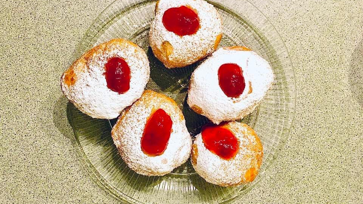 Sufganiyot integrali e vegan - (© Bet Magazine Mosaico, autore Michael Soncin)