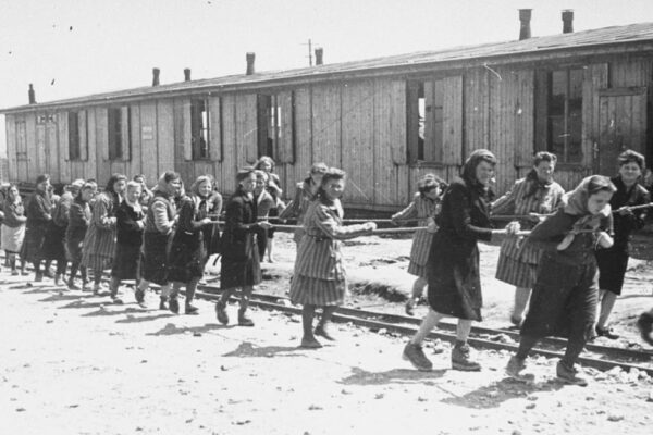 Donne nel campo femminile di Ravensbruck