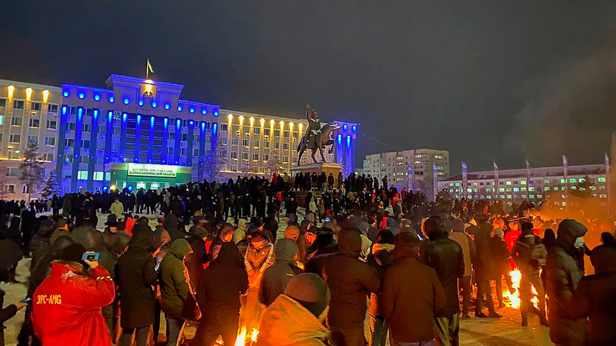 Proteste in Kazkistan a gennaio 2022 (Foto: autore Esetok, fonte Wikimedia Commons)