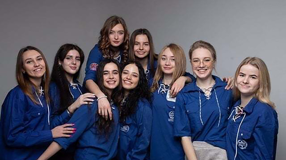 Ragazze dell'hashomer Hatzair in ucraina