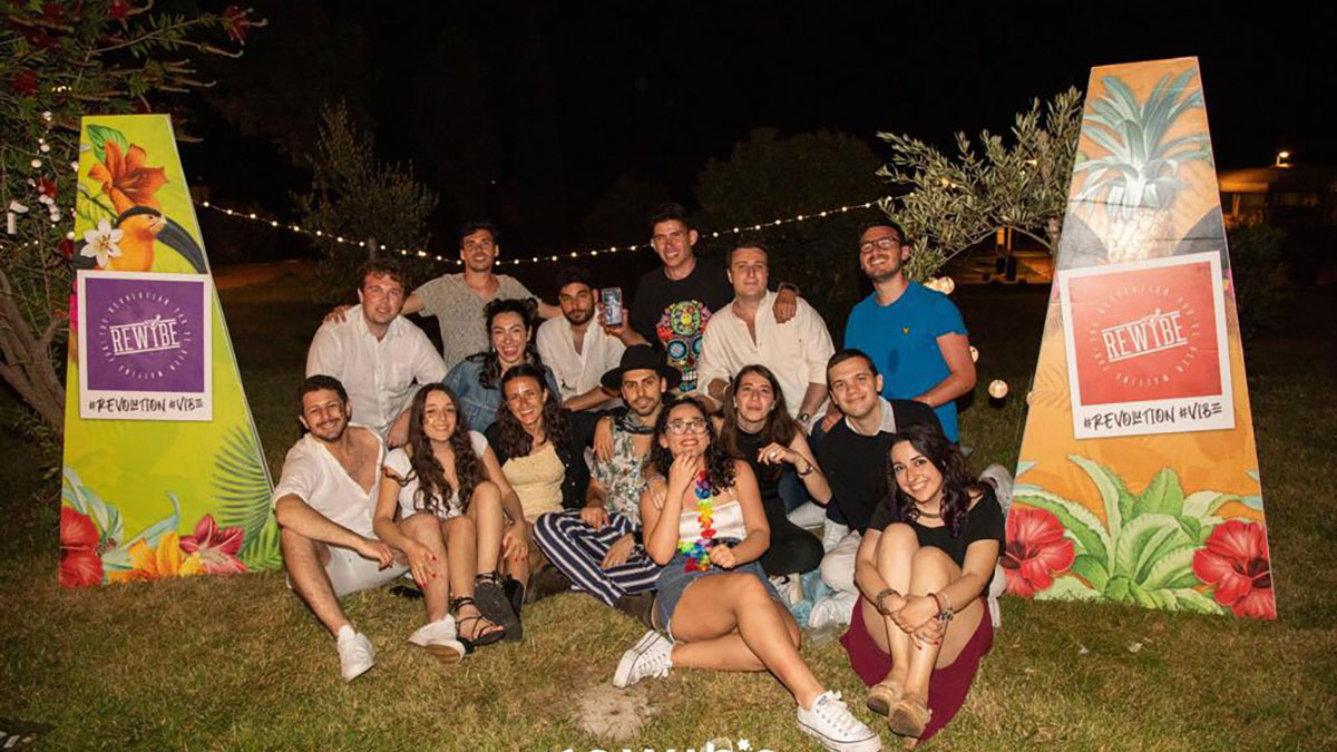 giovani ebrei all'evento in Toscana