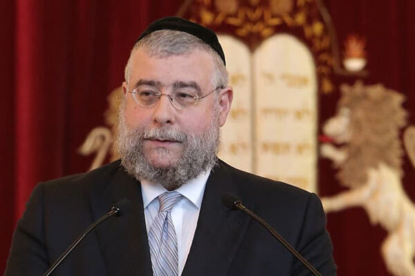 L'ex rabbino capo di Mosca Pinchas Goldschimdt