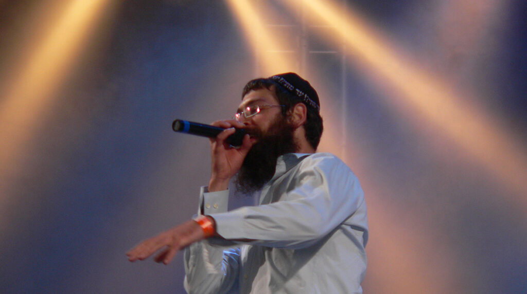 Trionfale ritorno in Israele del rapper ortodosso ebreo americano ...