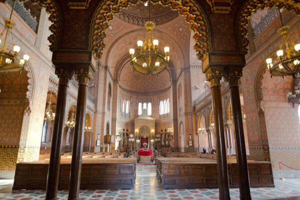 Interni della sinagoga di Firenze