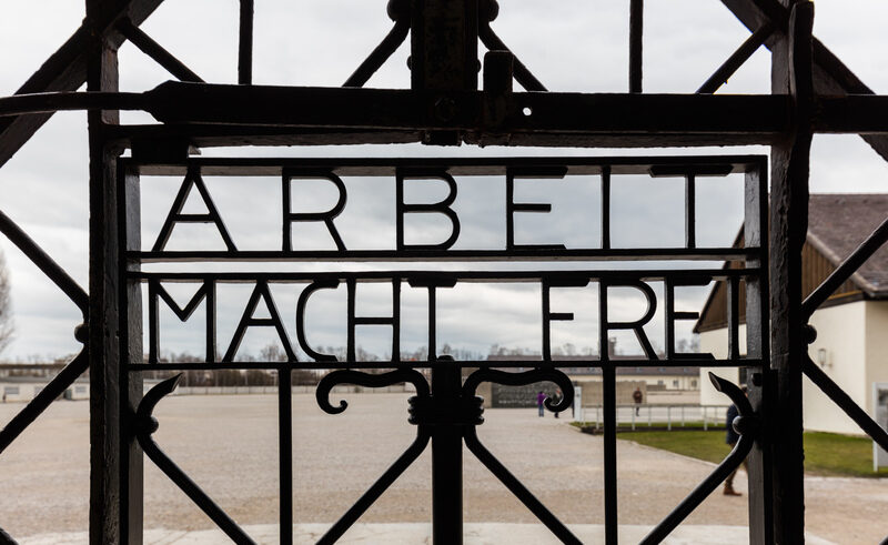 Approvato all'unanimità dal Senato il fondo per i viaggi della memoria
