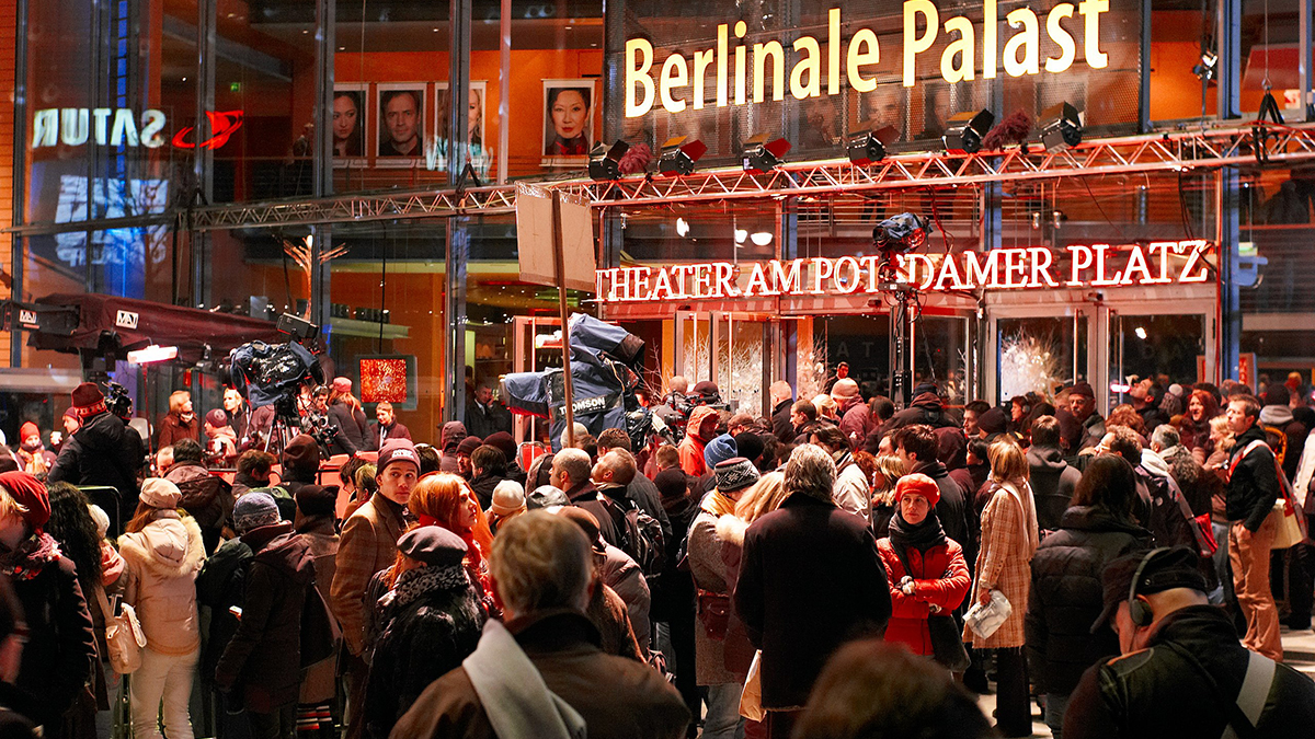 Berlinale (Wikipedia. Autore: Maharepa - https://www.flickr.com/photos/fotokurse-berlin/386712672/?addedcomment=1#comment72157602799951317, CC BY 2.0, https://commons.wikimedia.org/w/index.php?curid=3014660)
