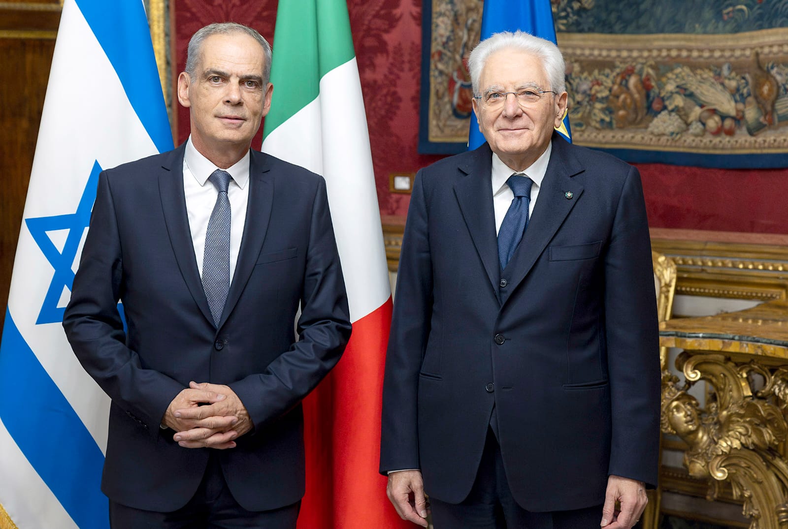 L'ambasciatore Jonathan Peled con il presidente italiano Sergio Matarella
