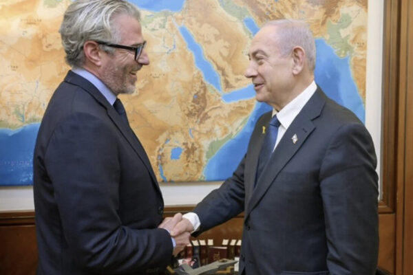 Casey Wasserman e Beniamin Netanyahu