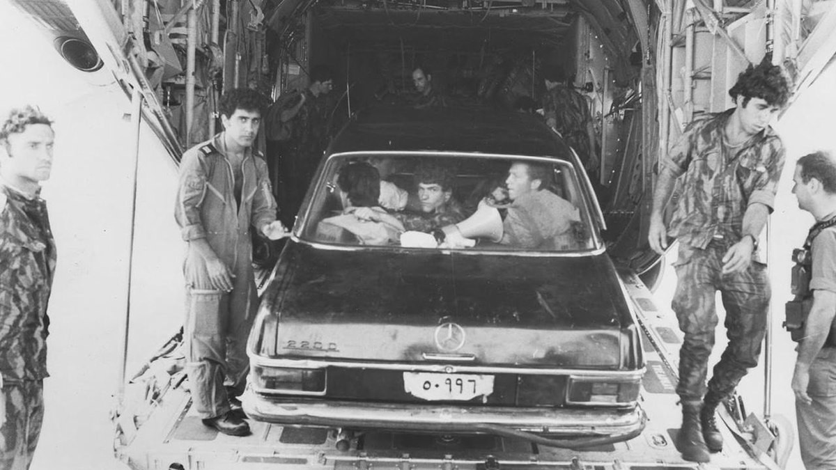 Un'immagine della preparaizone dell'operazione Entebbe