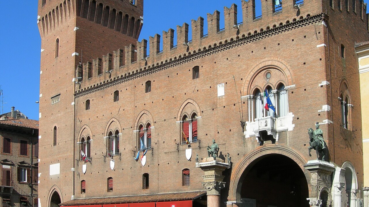 Palazzo del Municipio di Ferrara