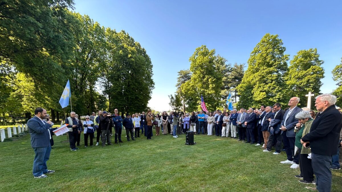 cerimonia la cimietro di guerra il 26 aprile 2026