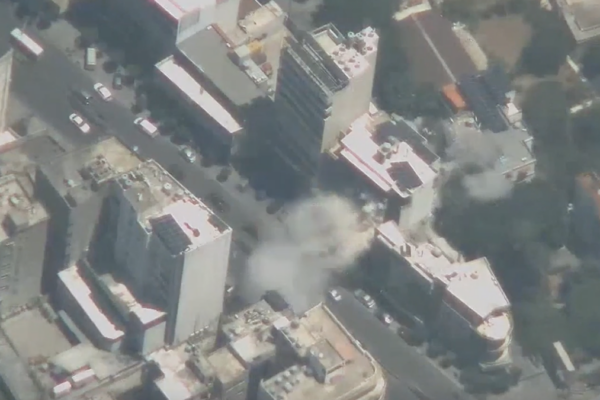 Il bombardamento nel quartiere di Dahiyeh