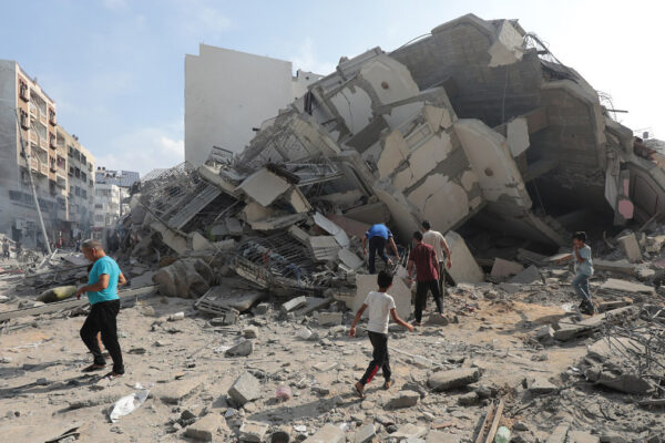 Palazzi distrutti a Gaza (foto Wikimedia Commons)