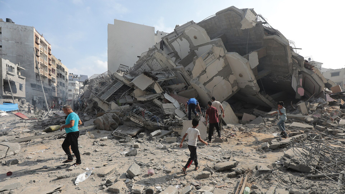 Palazzi distrutti a Gaza (foto Wikimedia Commons)