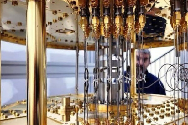 Una foto degli studi sul calcolo quantistico nel Quantum Computing Center dell'Università di Tel Aviv