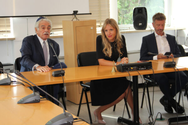 da sinistra Walker Megthnagi, Silvia Sardone e Davide Caparini