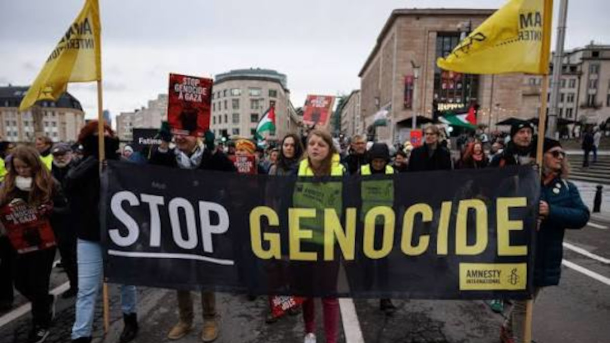 Manifestazione di Amnesty conntro il "genocidio" a Gaza